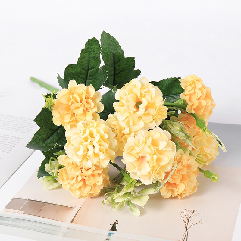 1 stk 10 hoveder krysantemum blomstergren kunstige ikke-vævede stoffer hjemmepyntende kunstige blomster blonder dekorative: Smtqj 004