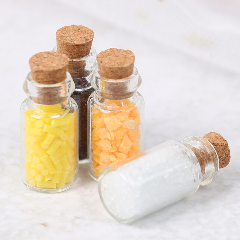 4Pcs 1:12 Miniature Display Glass Bottles Jars with Cork for Food Storage Dollhouse Kitchen Accessories