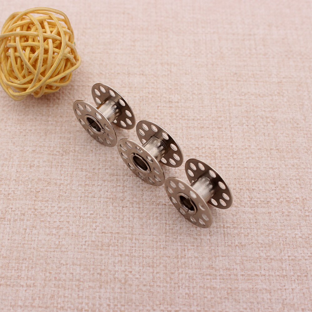 25Pcs Sewing Machine Bobbins Spools Metal Bobbin For Brother Janome Singer Craft Home Sewing Accessories Tools