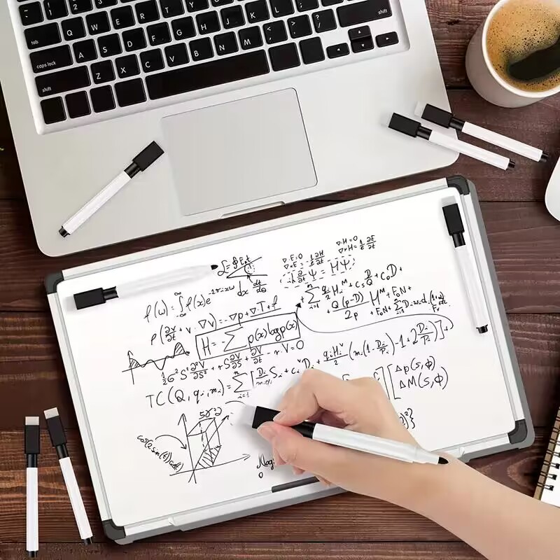 50 marcadores pretos de apagamento a seco com tampas de borracha canetas de quadro branco de baixo odor para escola, escritório sala de aula escrita de quadro