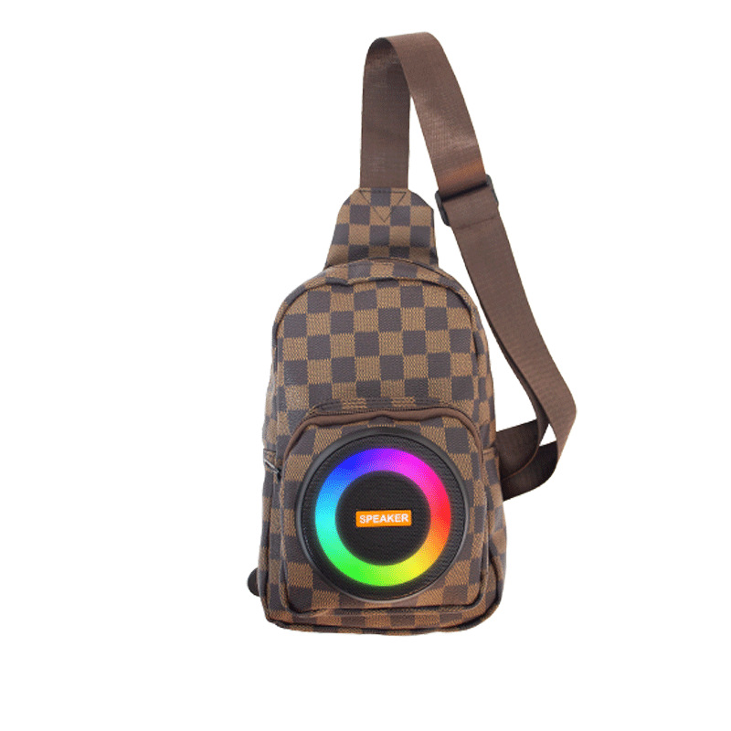 Outdoor Backpack Bluetooth Speaker Large Capacity Rechargeable Waterproof Power Bank for Hiking Cycling traval speaker bag: Khaki