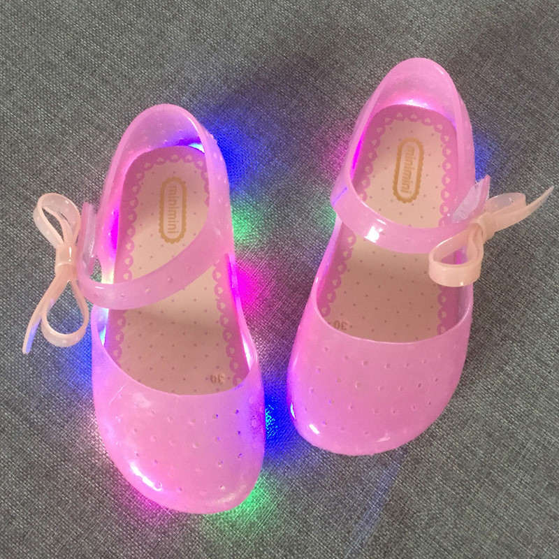 neue LED licht blinkende bogen Stützpfeiler kühlen hausschuhe fisch kopf mund kopf gelee mädchen duftenden prinzessin sandalen: Rosa / 9.5