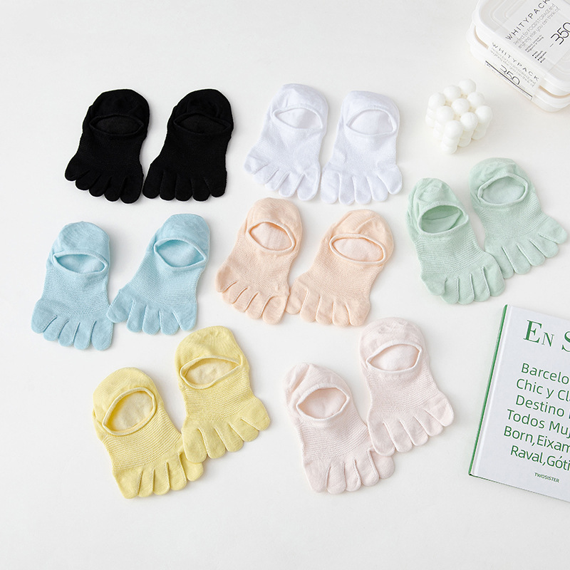 Five finger socks Summer thin breathable hollow solid color cute Japanese invisible boat socks Split toe female socks