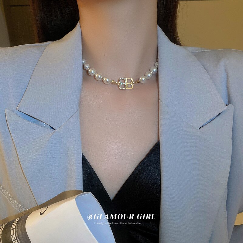Pearl inlaid diamond letter necklace south korean sense simple round bead chain necklace