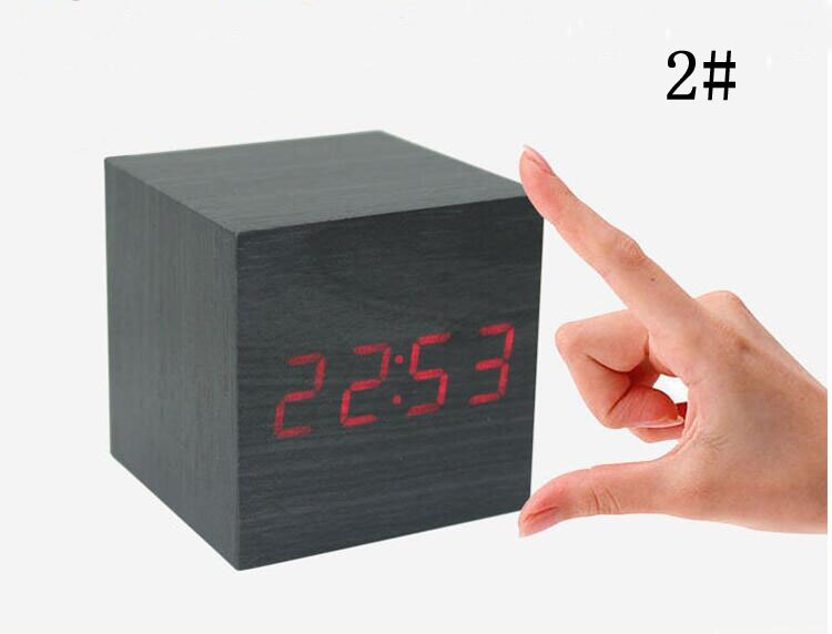 Mini vierkante Voice control functie LED klok Mode Houten meubelen klok Temperatuur en tijd digitale klok