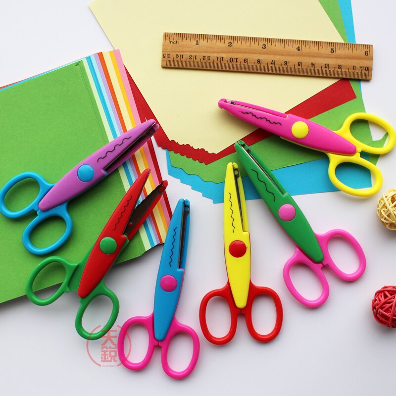 JTSIP enfants papier ciseaux maternelle à la main bricolage carte dentelle ciseaux enfants outils manuels dessin animé sécurité artisanat ciseaux 1 pièces