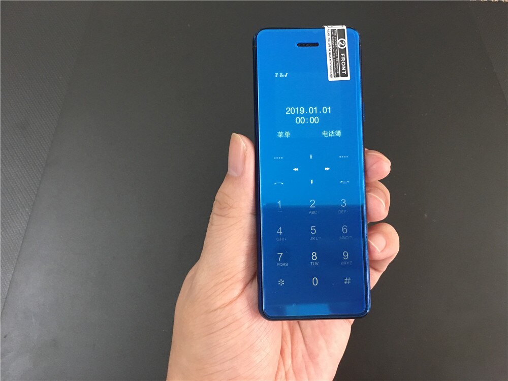 Super Mini Ulcool V99 Mobiel Ultradunne Card Metalen Body Bluetooth 2.0 Dialer Anti-Verloren Fm MP3 Dual Sim-kaart mini Mobiele Telefoon