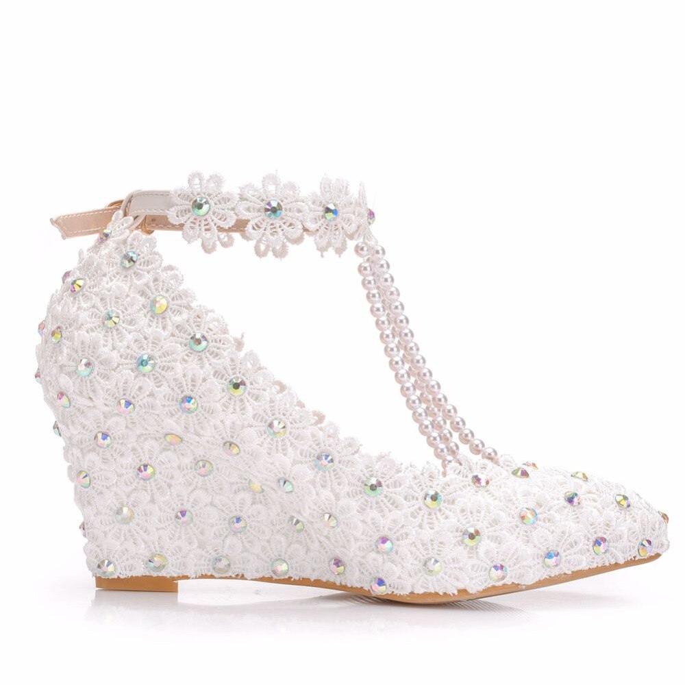 Crystal Queen White Flower Woman Wedding Shoes Lace Pearl High Heels Sweet Bride Dress Shoes Beading Wedges heels Pumps