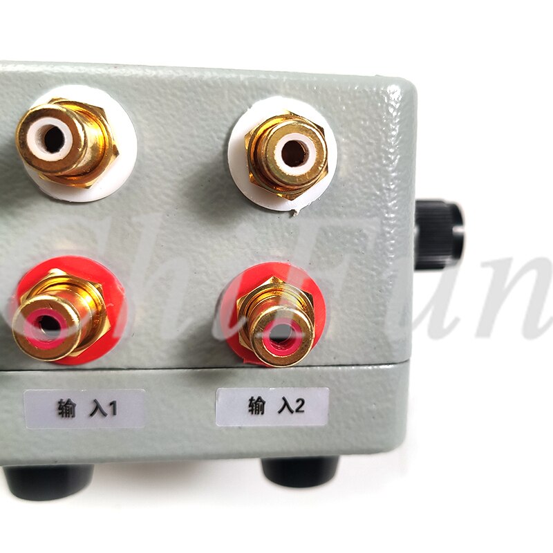 balance controller Left and right volume controller RCA input RCA output