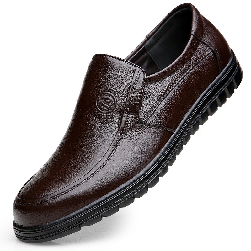 Mænd business casual sko skridsikker åndbar første lag herre sko mænd mænd loafers zapatos de hombre: Brun / 8
