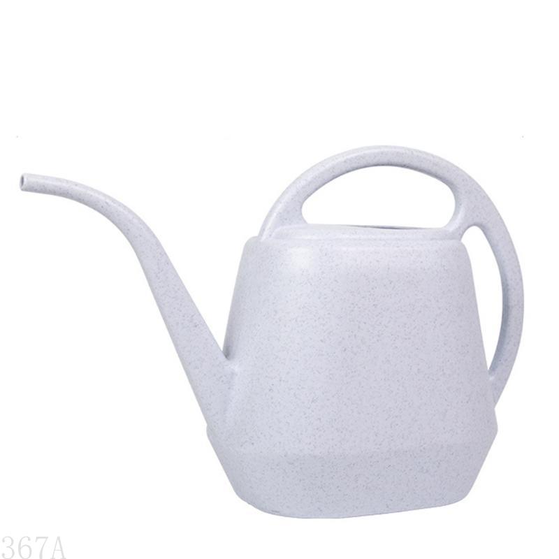 367a 4l . stor vannkanne med lang tut for innendørs og utendørs hageplanter og blomster: Hvit