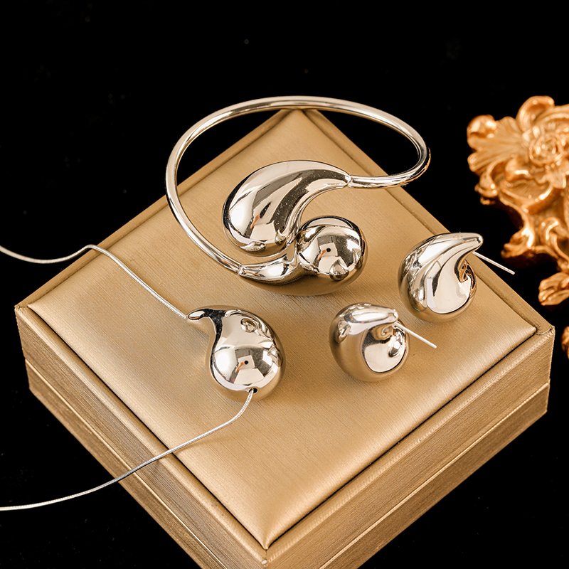 EILIECK 316L Acero inoxidable brillante gotas de agua collar pulsera pendientes conjunto para mujeres conjunto de joyería impermeable de: Con recubrimiento de titanio