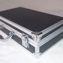 Caja de Herramientas portátil de aluminio, caja de almacenamiento de instrumentos, de mano, resistente a impactos, con esponja de forro, nueva