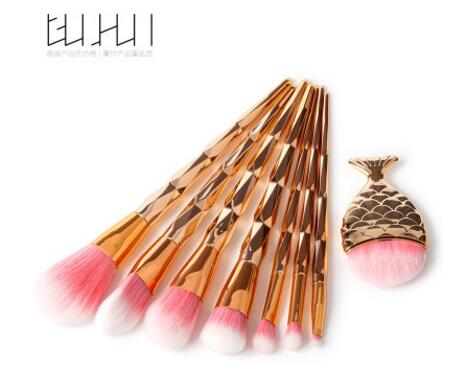 GUJHUI Mermaid Makeup Brushes Set Eyeshadow Eyeliner Blush Blending Contour Foundation Cosmetic Beauty Make Up Brush Tools Kit: Z-023