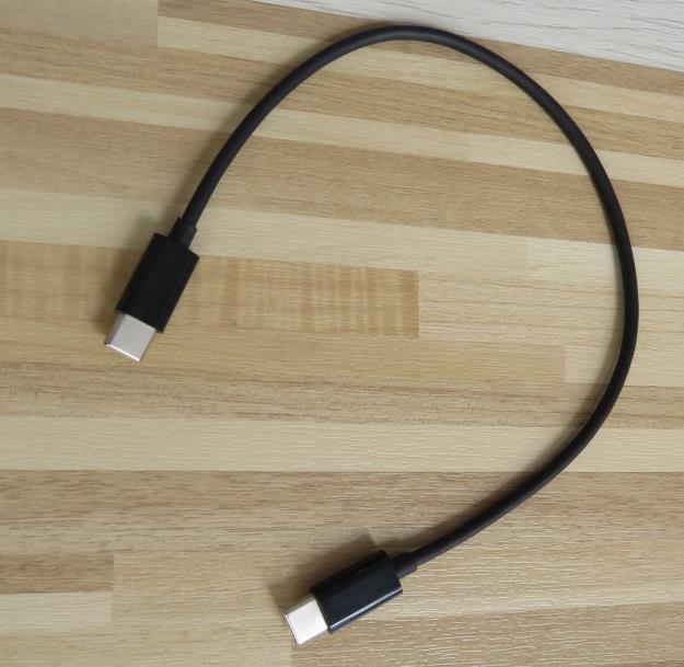 30cm Type-C to USB C 3.1 Type-C Cable: black