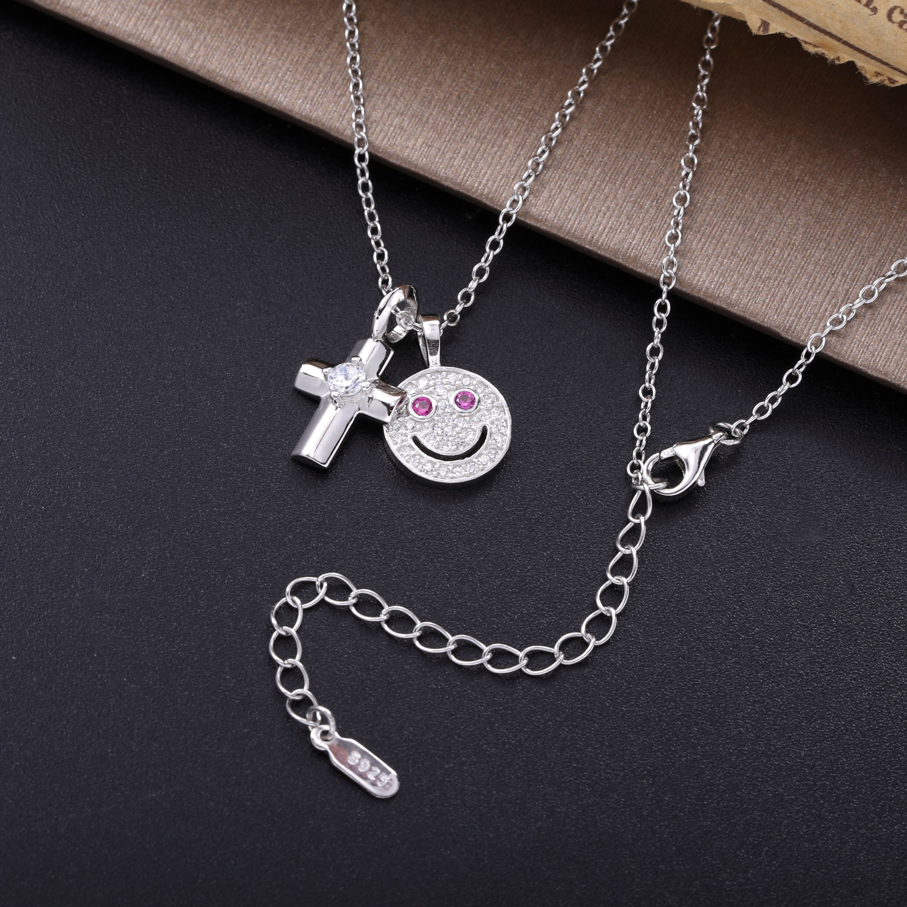 Moonmory Pure 925 Sterling Zilveren Glimlach Cross Hanger Kettingen Voor Vrouwen Mooie Zilveren Ketting Rood Eye Ketting Met Breiden Ketting