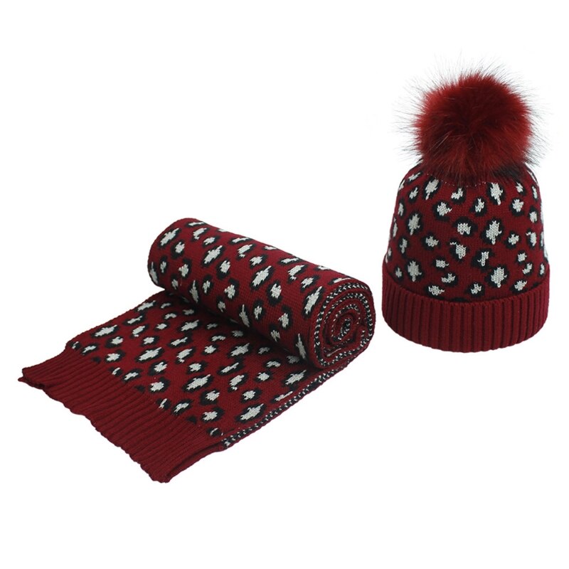 Dam stickad mössa och halsduk i 2 delar vinter vintage leopard fluffig pompom med manschett döskalle tjockare sjal halsvärmare: Mörkröd