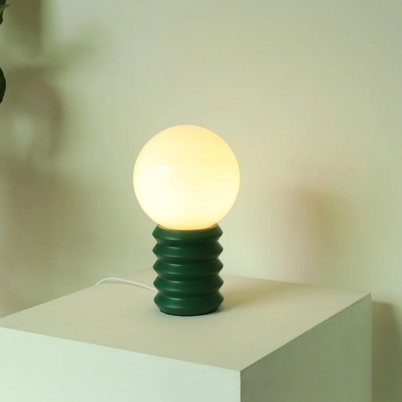 Mellem antik stil orange massivt træ glas led bordlampe soveværelse sengelampe hjem atmosfære natlampe koreansk ins lampe: Rød