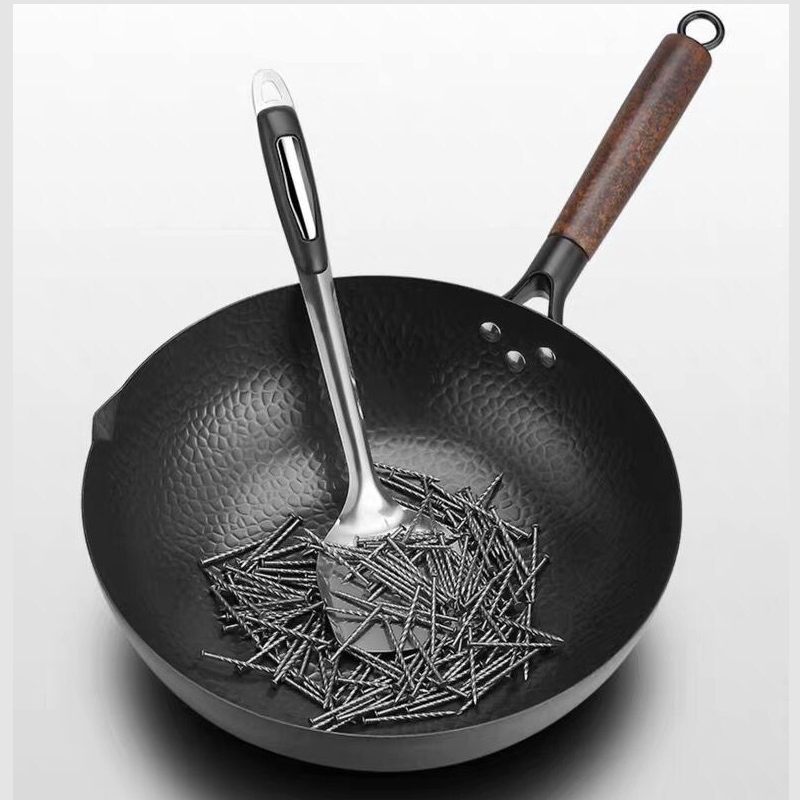 Chinese handmade pot non-stick pot uncoated gas stove induction cooker kitchen accessories pot and casserole pot