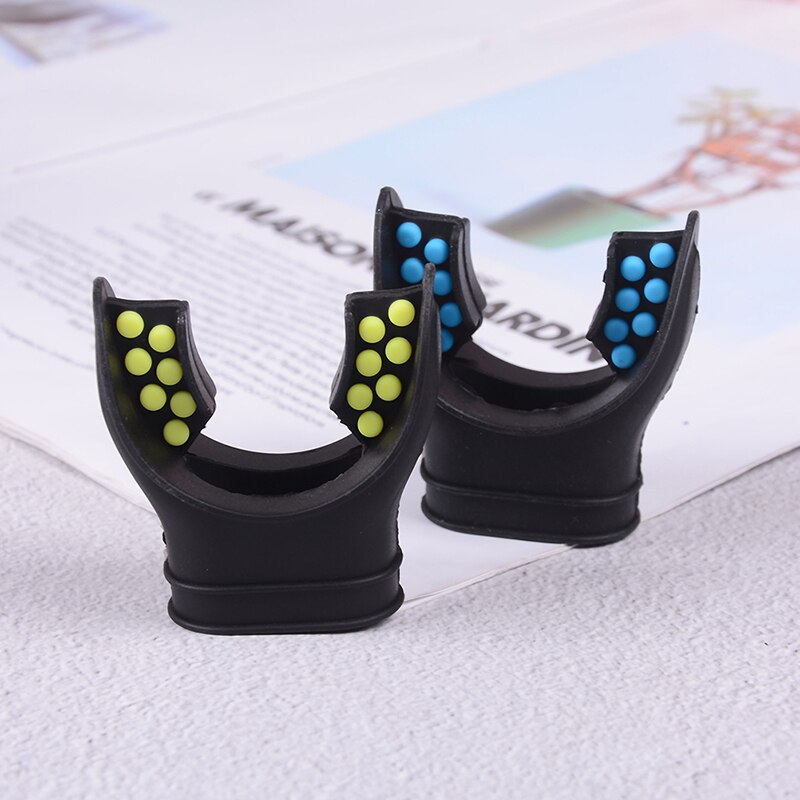 Embout en Silicone de plongée sous-marine onglet régulateur de remplacement tuba confort ajustement embout couleur noir/jaune