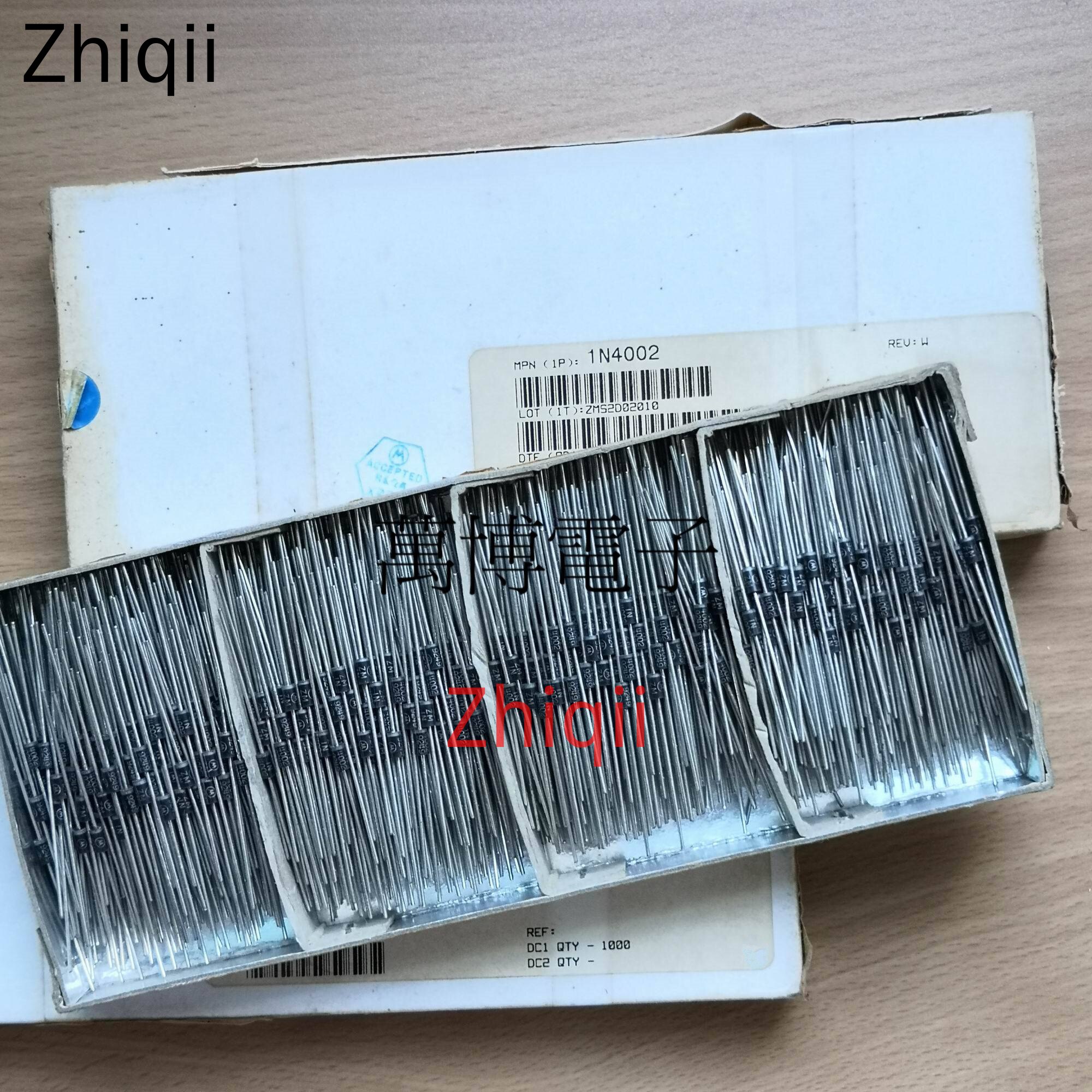 30 teile/los MOT 1N4002 Neue Original Diode in4002 1A100V tun-41 Gleichrichter Diode Kupfer füße