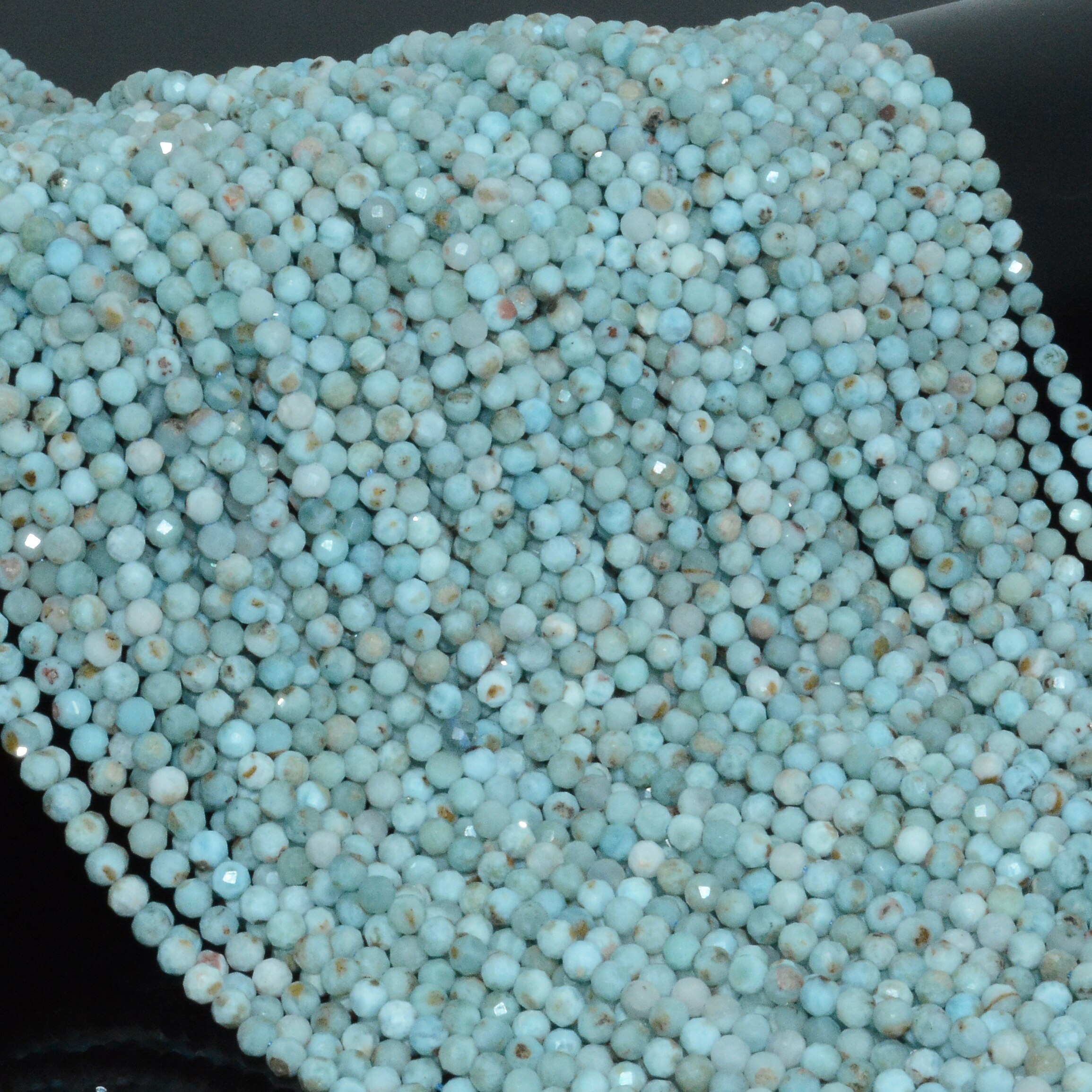 Natürliche, einfache, facettierte larimar-rundperlen 4mm