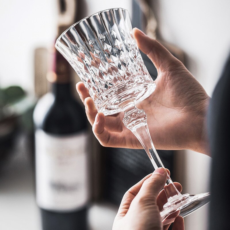 Copa de cristal tallada de estilo europeo, copas de vino de lujo con diamantes, para Bar, , hogar, Hotel