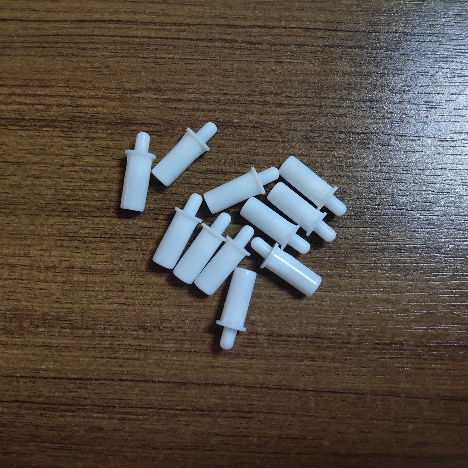 Accessoires de volet de fenêtre en plastique, broches à lamelles: spring type