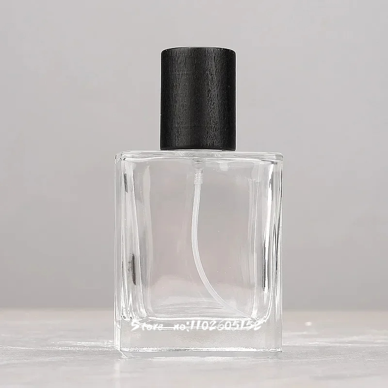 10 stuks 30ml/50ml parfumflesjes vierkant glazen draagbare sprayflesjes grote inhoud vervangende lege flesjes walnoot: Glas / Lichtgroen