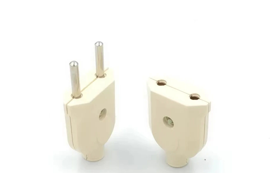 EU Plug Adapter 2 Pin AC Electric Power Male Female Replacement Rewireable Socket Outlet Wire Plug Extension Cord Connector: Red