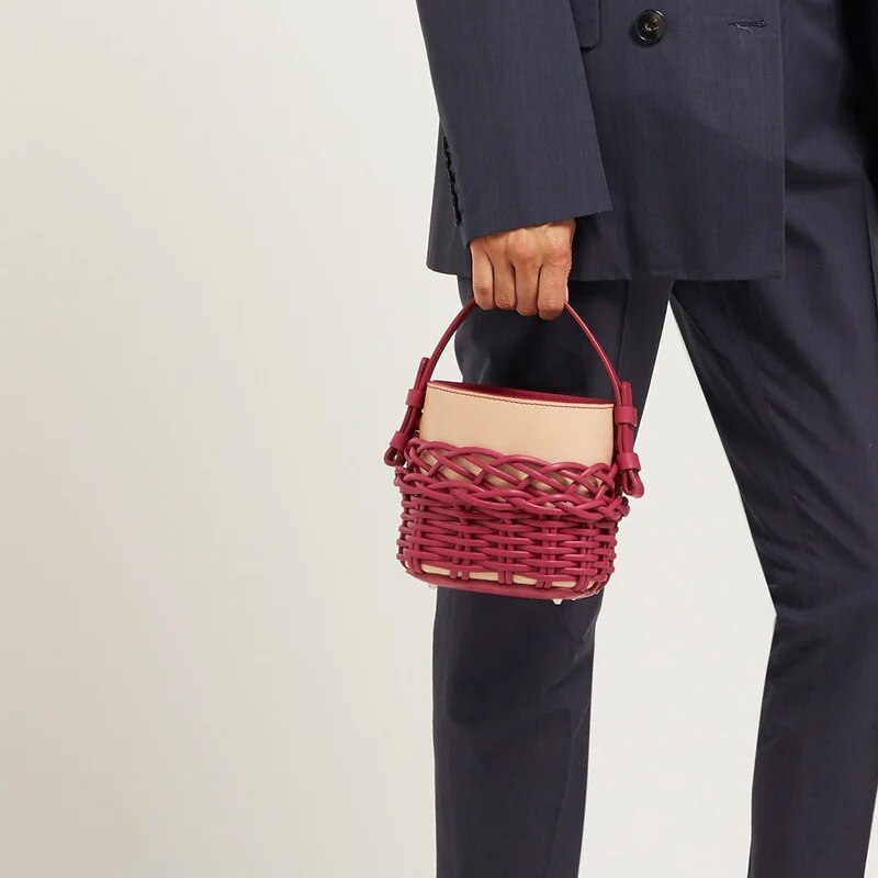 Creative Fashion Hollow Out Woven Hand Basket Bucket Bag Beach on Vacation Small Handbag High Quality Shoulder Bag: Rose Red