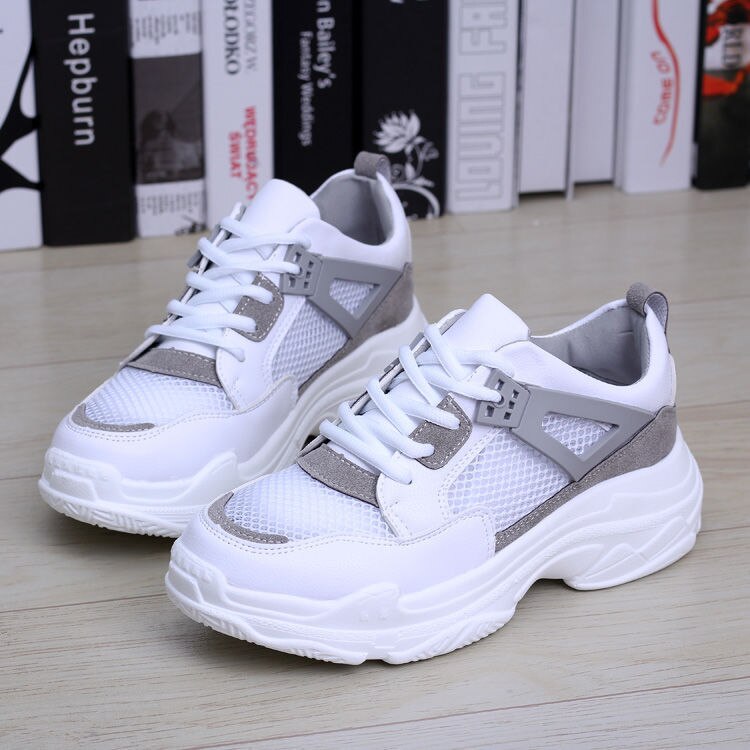 Kvinder sneakers mesh åndbar platform kilehæle sko sommersport lejligheder sko zapatillas deportivas mujer: Grå / 36