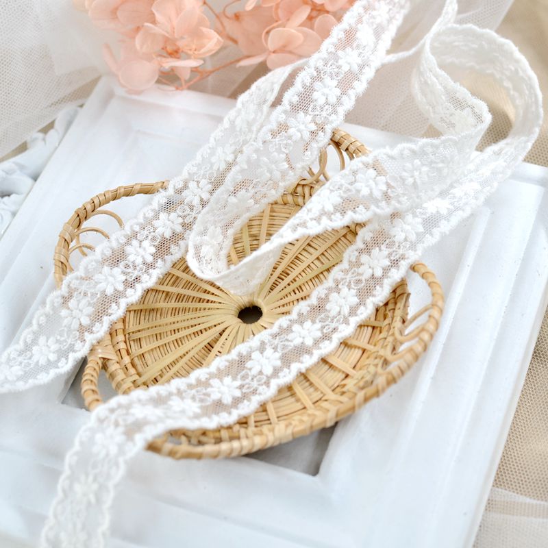 5meter/lot 2cm Narrow Lace Trim Cotton Embroidered Flower Lace White Clothes Bilateral Crocheted Lace X935