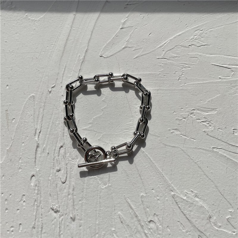 HUANZHI 2021 New Trendy Punk Metallic geometrico a forma di U catena fibbia collane bracciali girocollo per gioielli da donna e da uomo: D  silver Bracelet