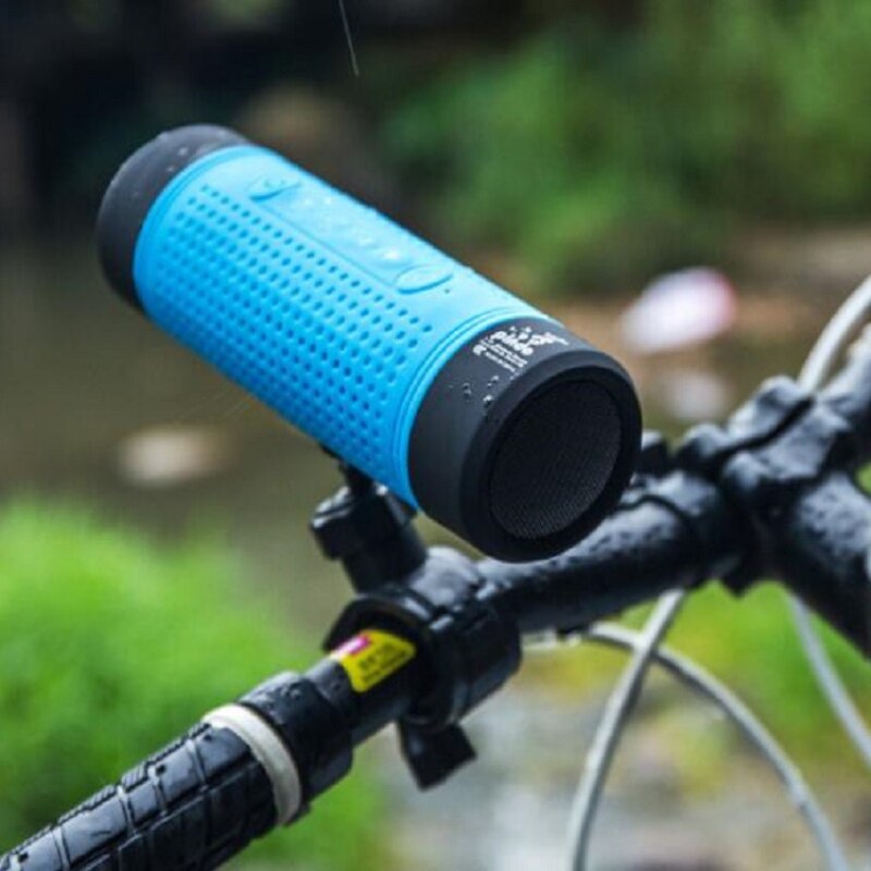 Portable Bluetooth Speaker Fm Radio Outdoor Waterproof Powerful Wireless Bicycle Speaker Flashlight + Bicycle Rack