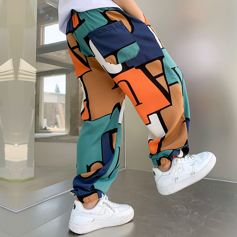 Pantaloni per bambini per ragazzi pantaloni sportivi lettere stampa estate Cool sottile stile Casual abbigliamento per ragazzi per 4 6 8 10 12 14 anni