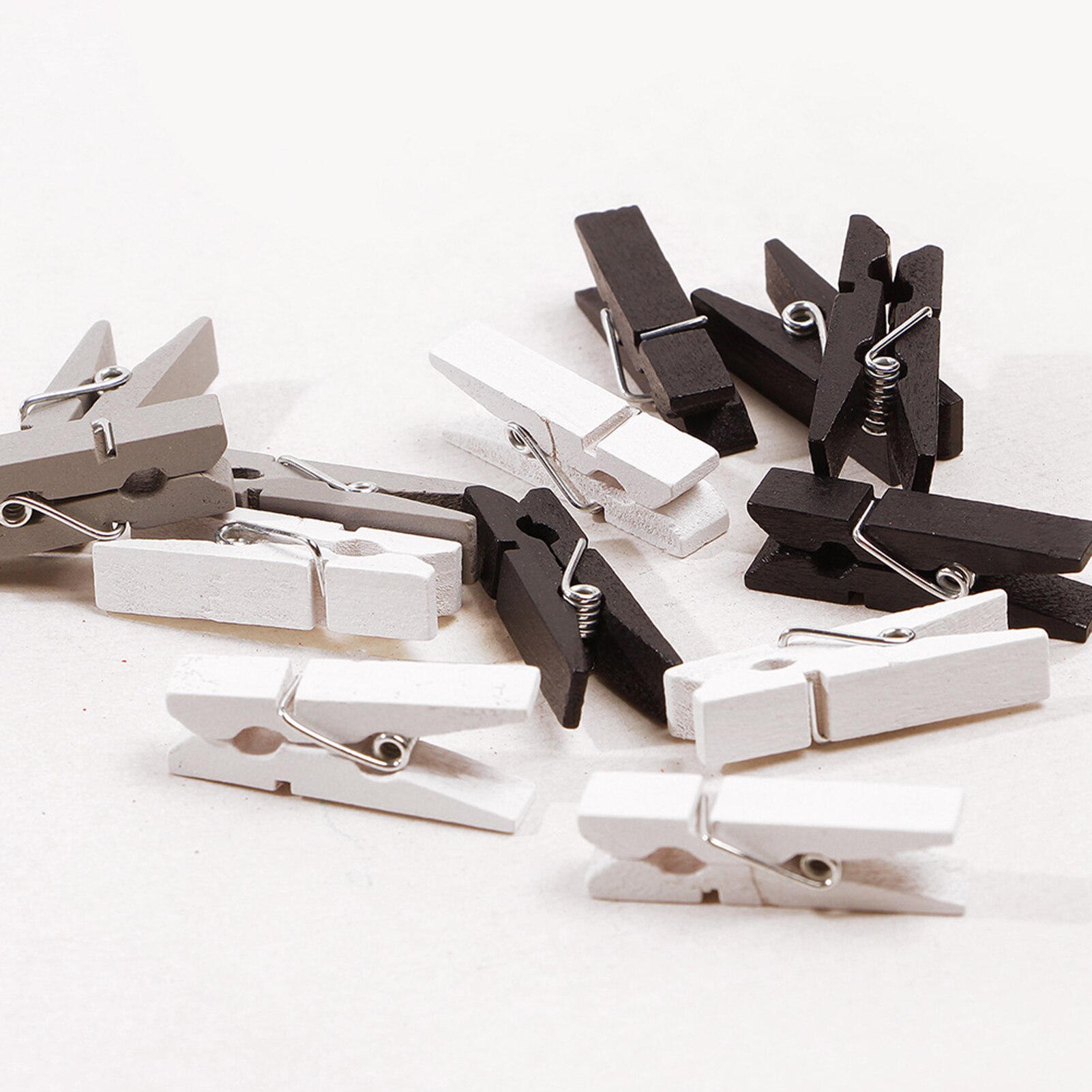 50Pcs 3.5cm Wooden Note Hanging Photo Clips DIY Wedding Party Craft Decor Pegs