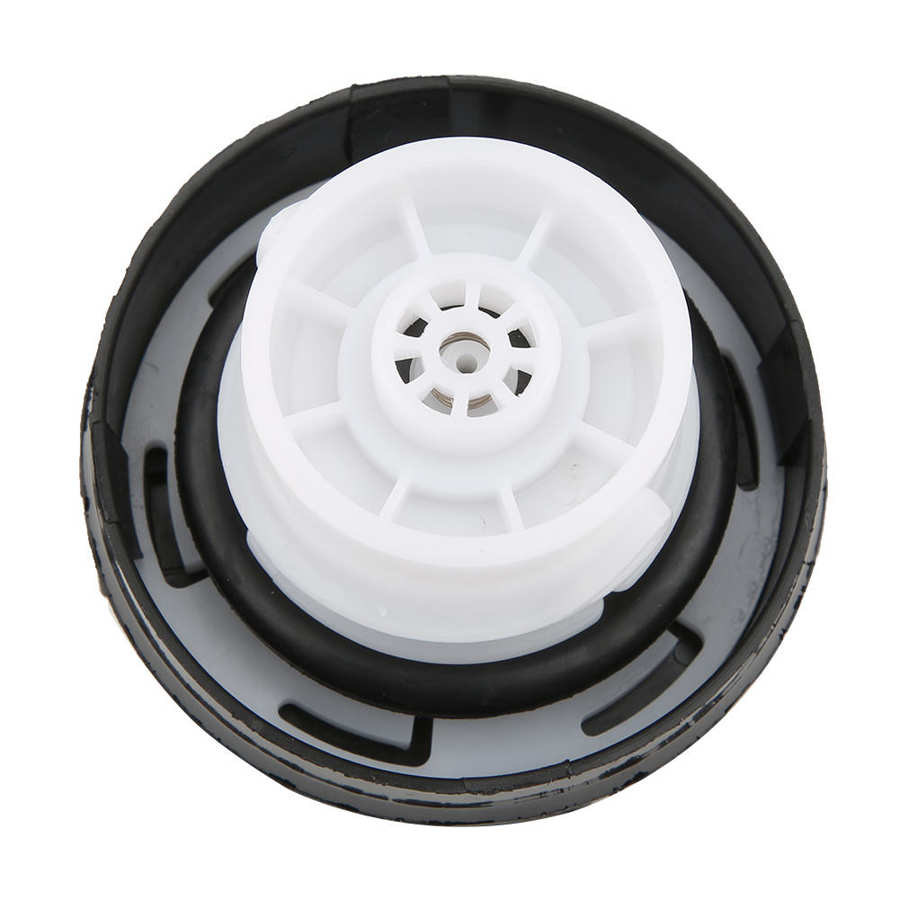 Fuel Tank Cap Cover 1644700030 Fit for Jeep Wrangler Commander Compass Patriot