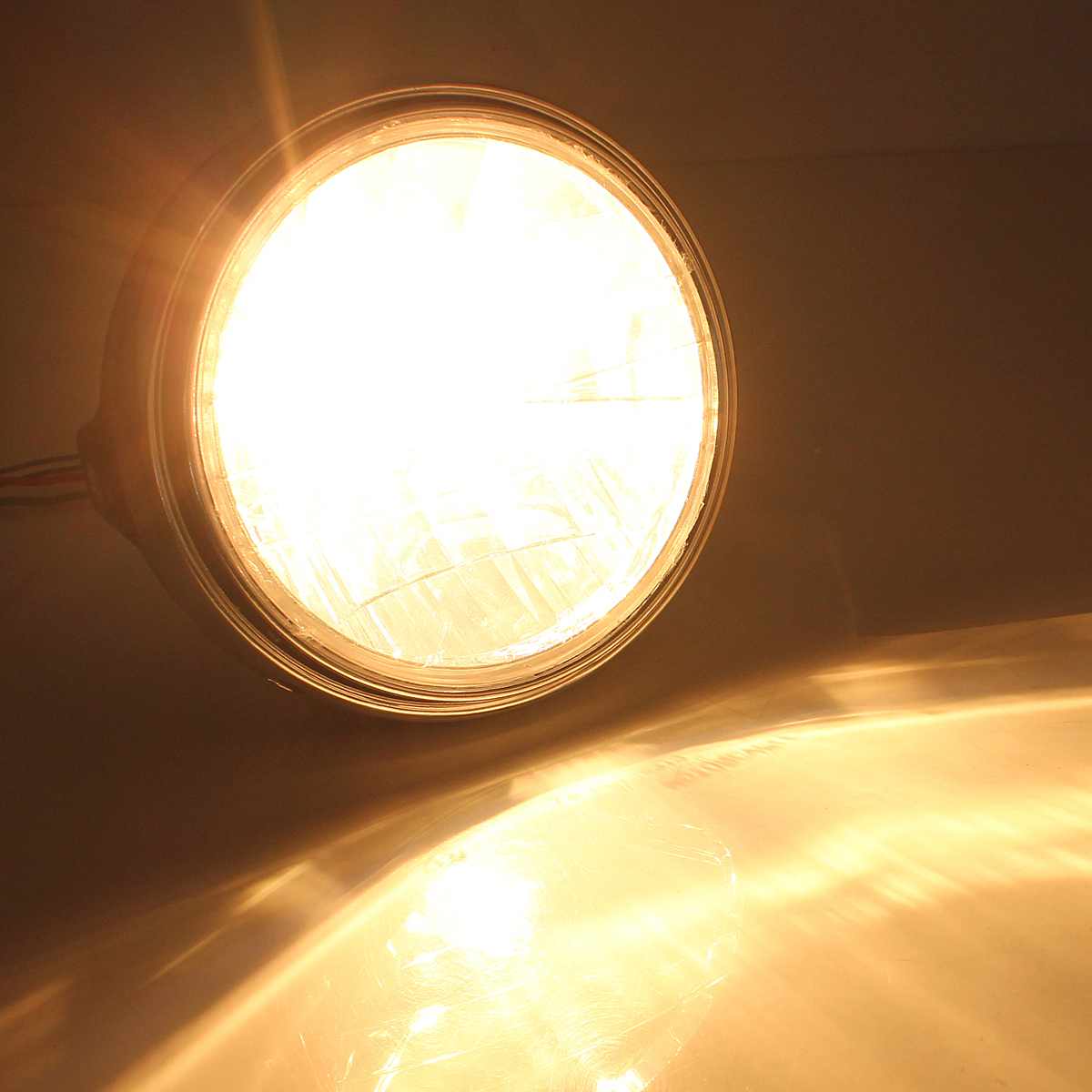 7 Inch Motorcycle Headlight Round H4 LED Head Lamp for Honda for Kawasaki for Suzuki for Yamaha