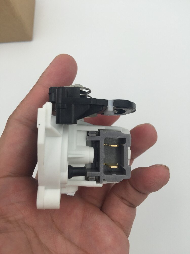 TAILGATE BOOT LOCK MECHANISM FOR RENAULT SCENIC MK I (GENUINE 7700435694)