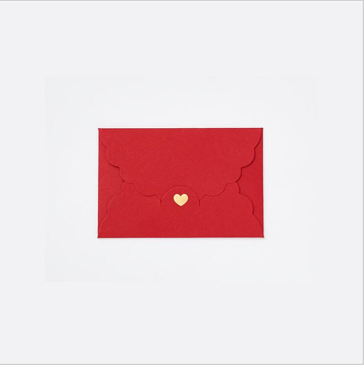 50pcs 10.5*7cm Pearlescent Kraft Paper Love Heart Envelope Mini Card Envelope Romantic Love Letter Paper Envelope: red