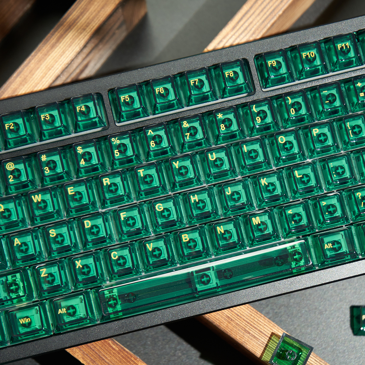 Emerald Green Crystal Clear Keycaps White Font Cherry Profile PC Keycap Custom Keyboard keycap For Cherry MX Mechanical Keyboard