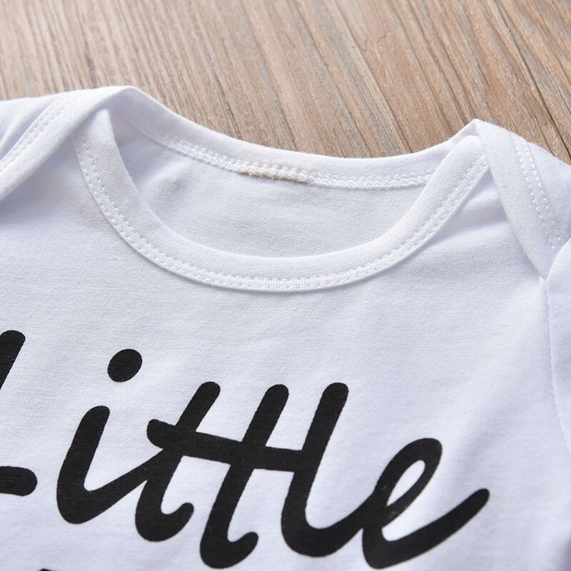 3 pezzi neonato neonato vestiti Set manica lunga lettera piccolo pagliaccetto + stampa dinosauro pantaloni cappelli autunno abbigliamento bambino