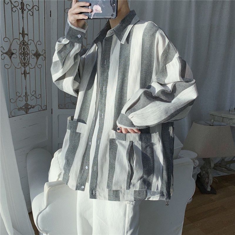 Mænds skjorter mandlige toppe bredstribede paneler langærmet løs trendy koreansk chic streetwear tøj fritid all-match lommer ins: Hvid / L