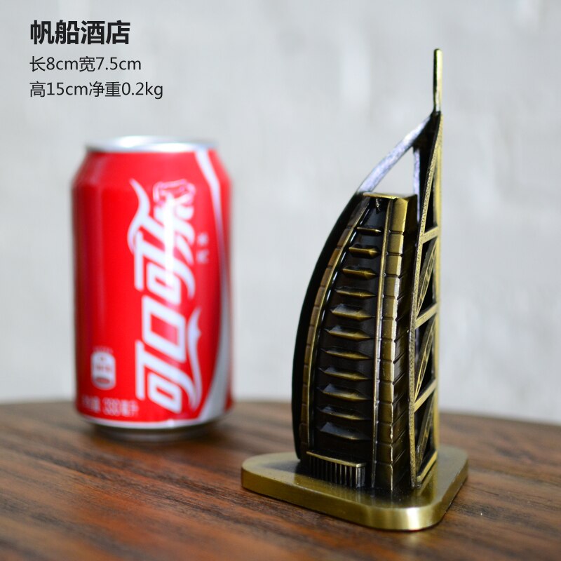 3D World Famous Landmark Building Metal Models Eiffel Tower Desk Decro For Friend Crafts Metal Model Home Decoration: fanquan jiu dian