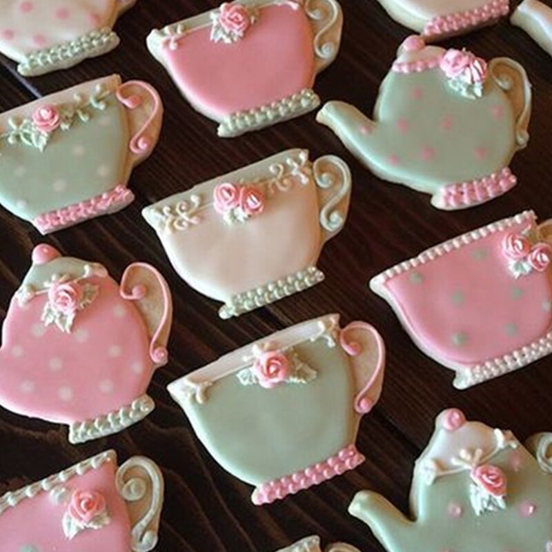 KENIAO Tea Set Cookie Cutter Set - 2 Pieces - Tea Party Biscuit Fondant Bread Pastry Molds - Stainless Steel