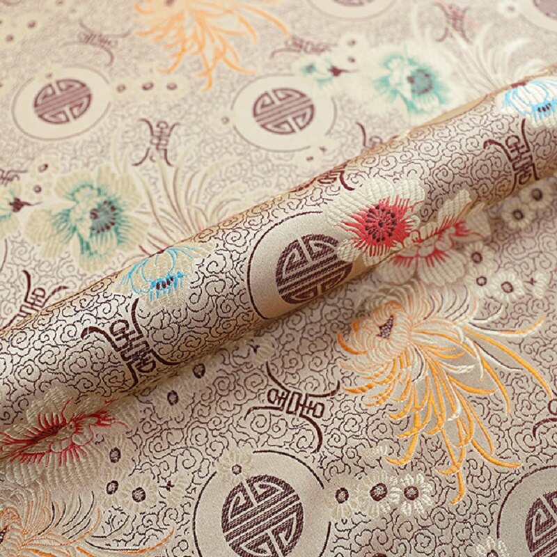 Tissu de vêtement en brocart tissu jacquard en brocart matériau de chrysanthème en soie multicolore pour cheongsam et kimono: 1
