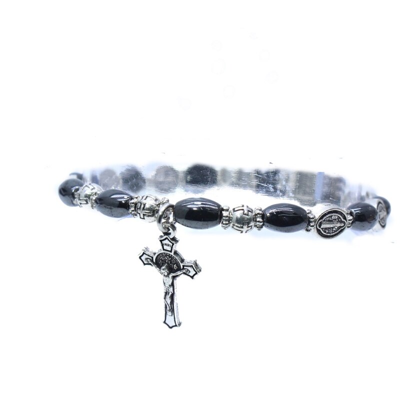 4 Stijlen Saint Benedict Medaille Kralen Stretch Rozenkrans Armband Katholieke Religieuze Dragen Crucifix Cross Armbanden Kit Unisex