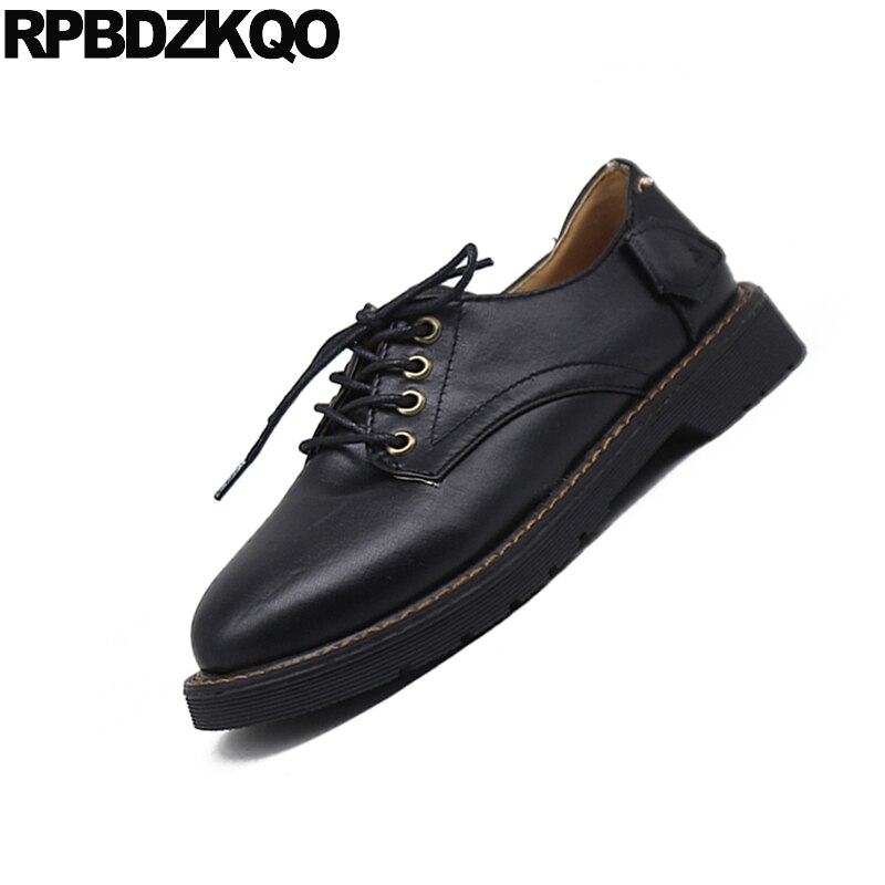 Brown Chinese Women Round Toe Fashion 2021 Black Casual Ladies Lace Up Oxfords ultime scarpe economiche China Designer appartamenti bassi