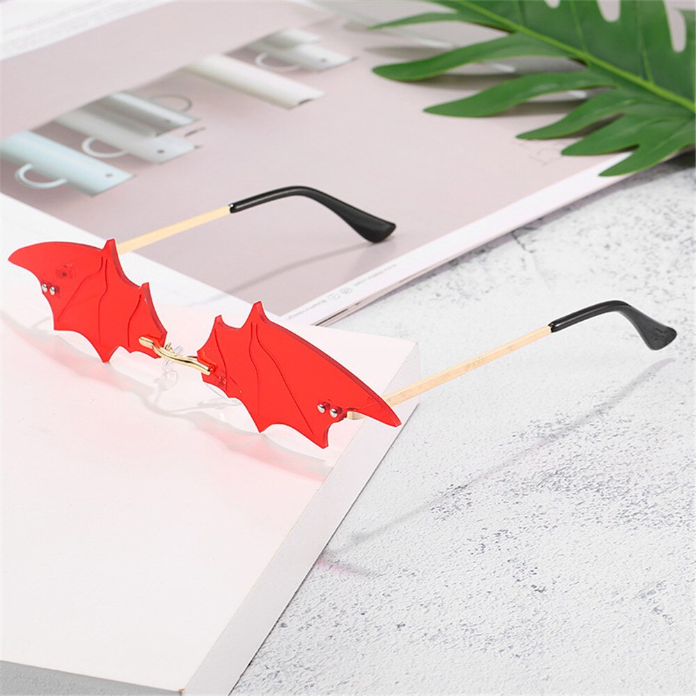 Zonnebril Voor Vrouwen Mannen Retro Randloze Vleermuis Vorm Zonnebril UV400 True Film Lens Eyewear Streetwear Trending